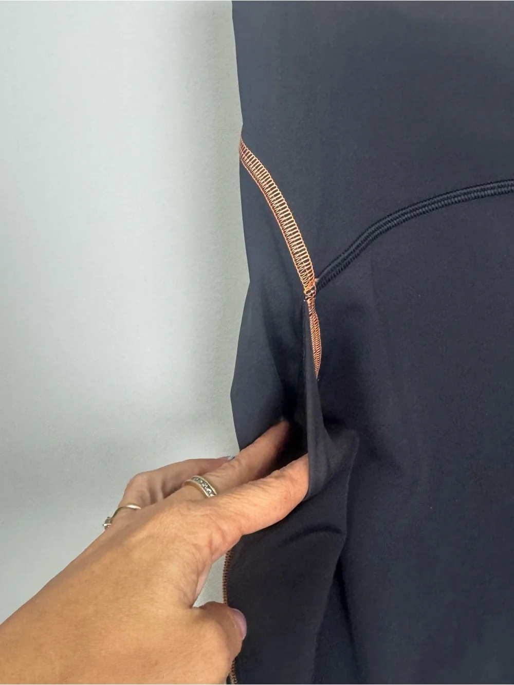 LULULEMON X BARRY’S | Power Thru Tights Black Contrast Stitching Women’s Size 8